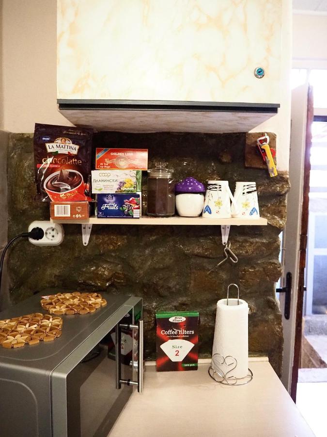 Authentic Guest Stay In The Heart Of Veliko Tarnovo Студио С Изглед Към Царевец Εξωτερικό φωτογραφία